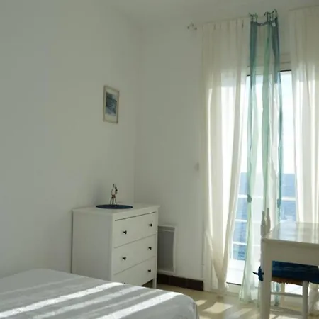 House Maison 6 Pieces 9 Couchages 2 Holiday home Le Lavandou